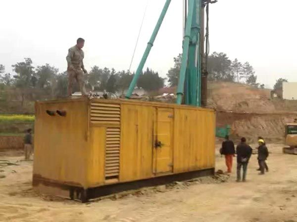福海如何判断水冷式机油散热器密封件是否需要更换？